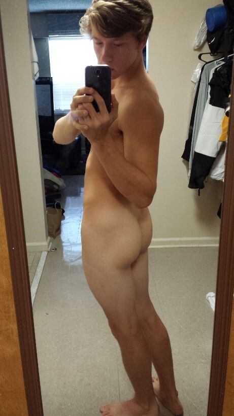 sexy in shape teen guys free